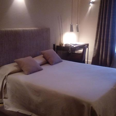 Hotel Huerta Honda Zafra Esterno foto